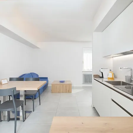 Maffei - Active Holidays Apartment *